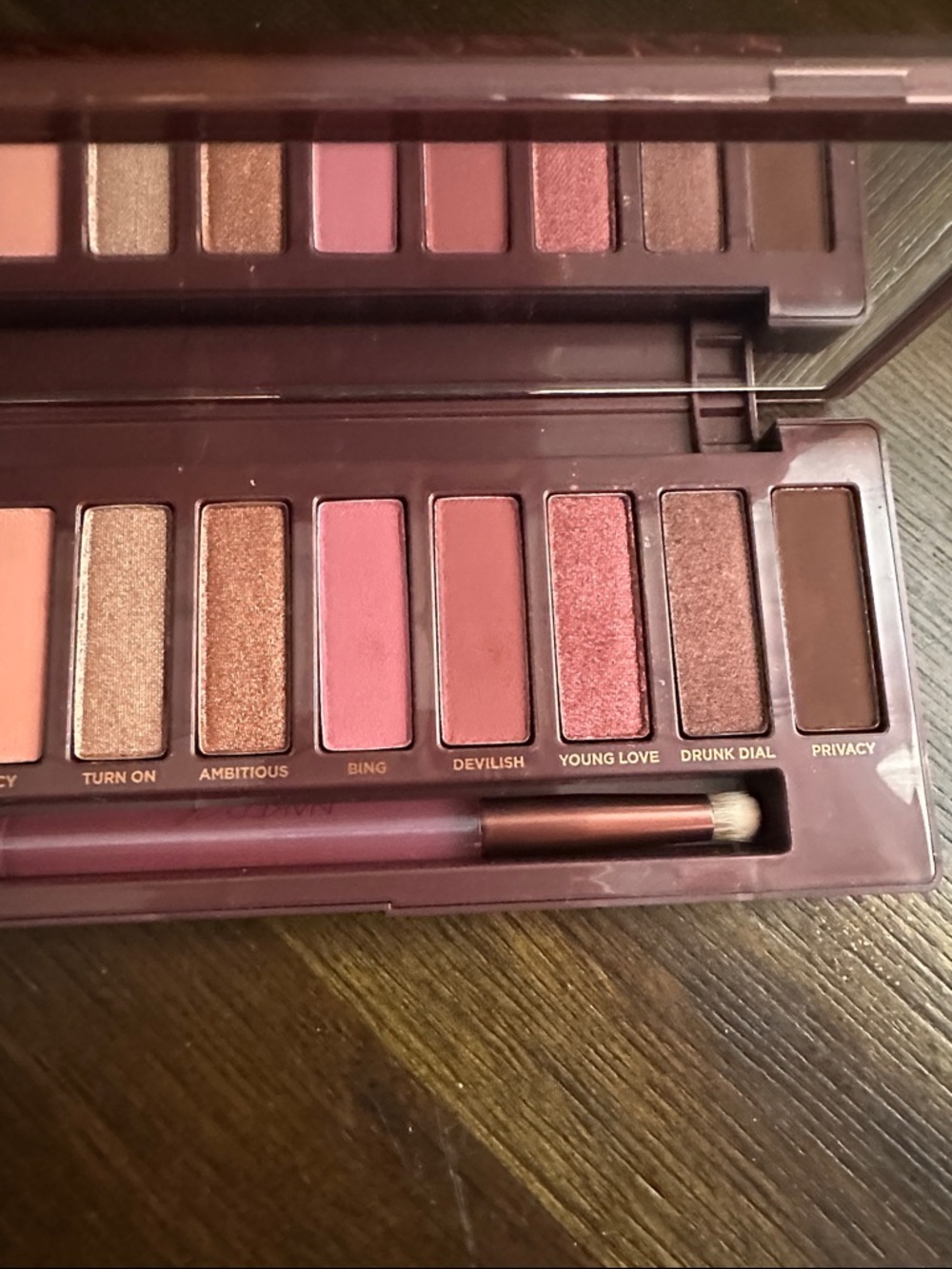 Urban Decay Naked Cherry Eyeshadow Palette - NWT - Picture 6 of 7
